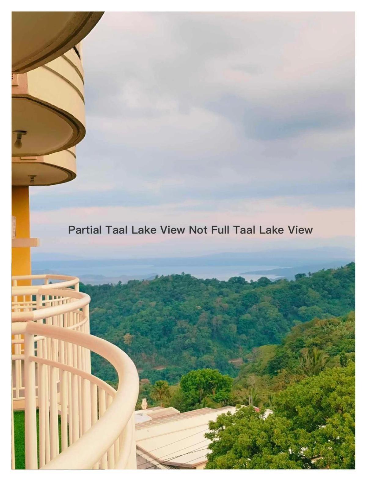 Cityland Tagaytay Taal Lake View City View Free Pool Parking Studios With Balcony Are City View タガイタイ エクステリア 写真